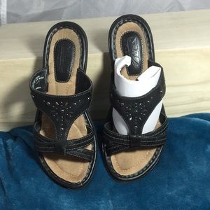 Earth Origins Orbit Black Slide Sandal Size 7
